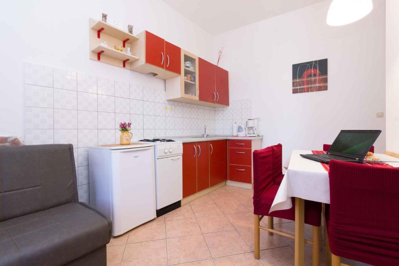 Apartment Silvia By Interhome Pula Exterior photo