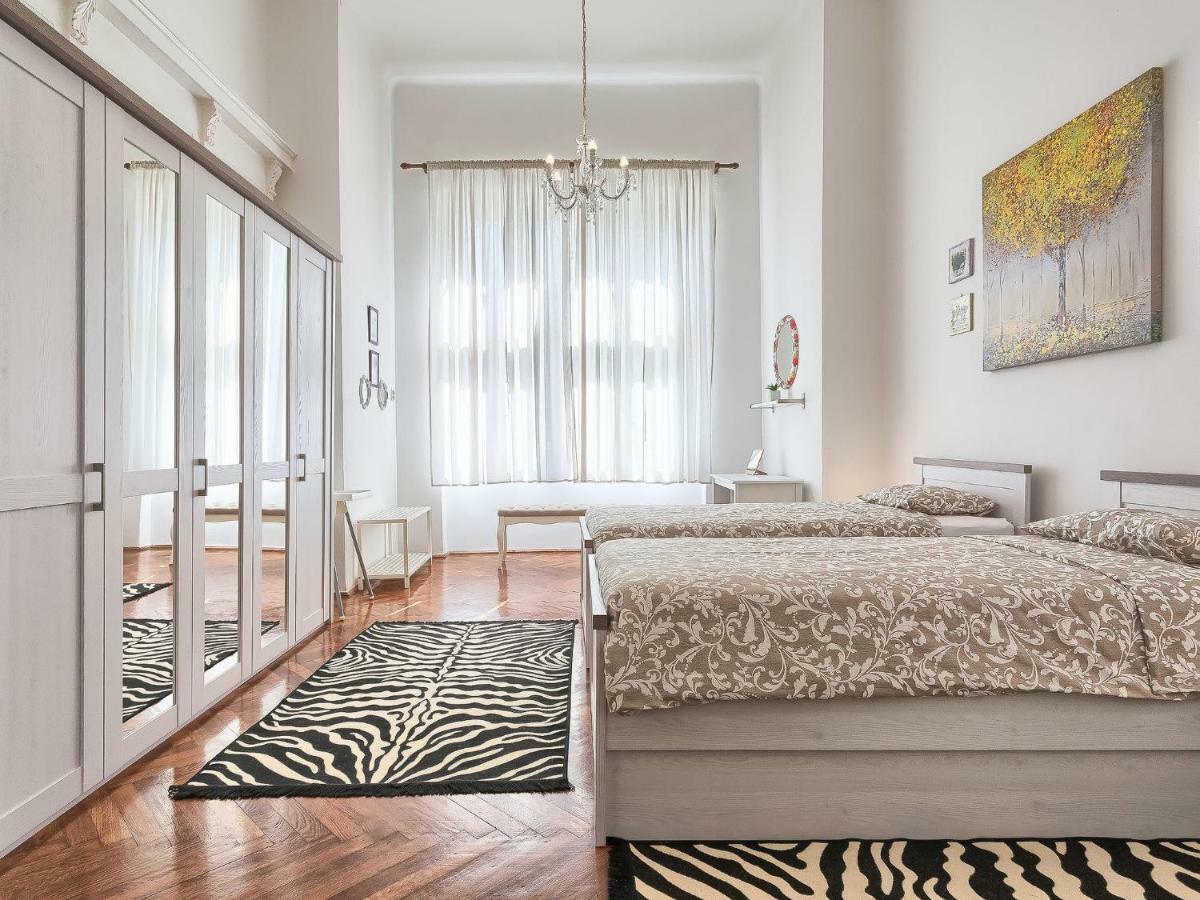 Apartment Silvia By Interhome Pula Exterior photo